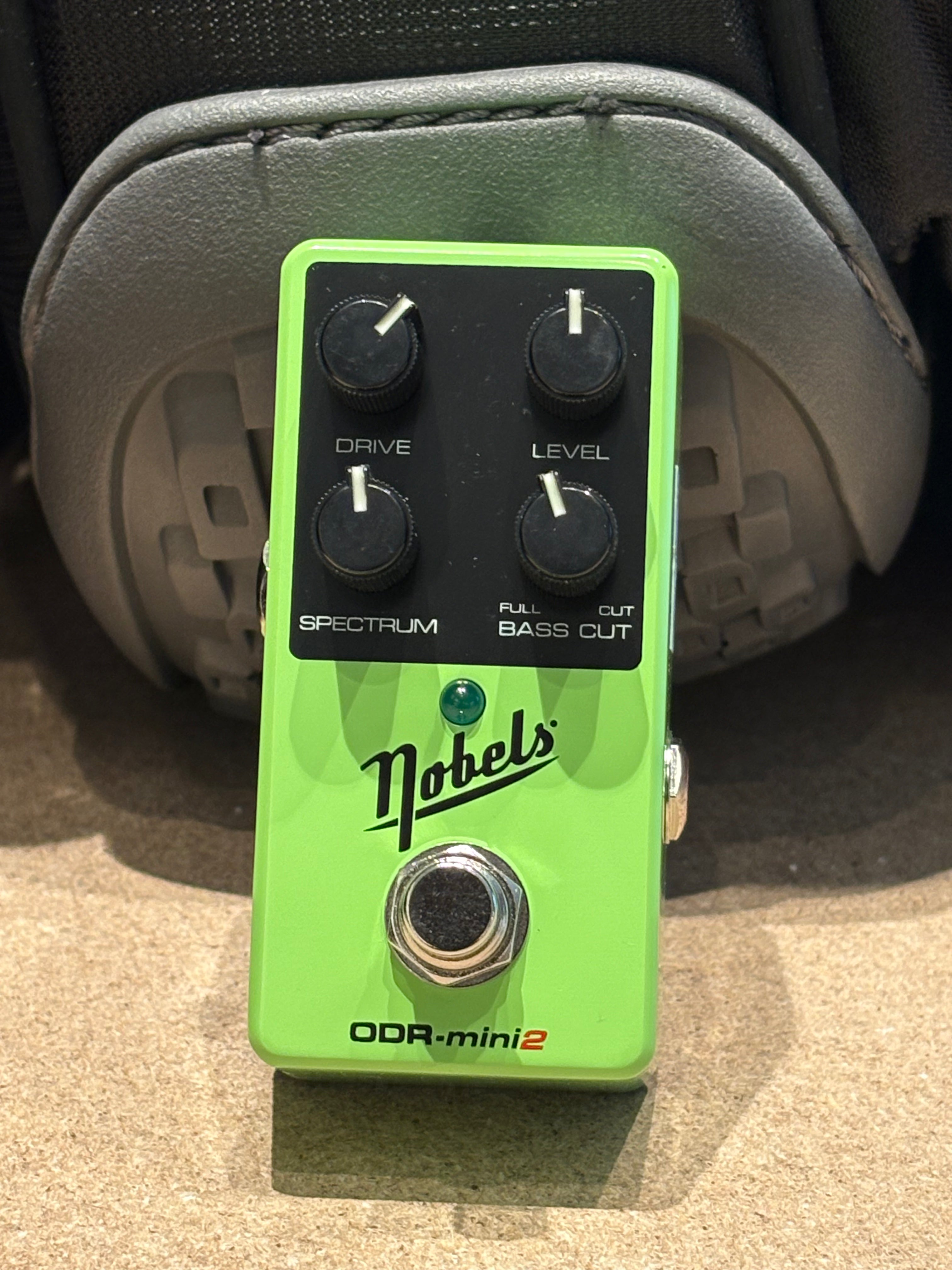 Nobels – Rusty's Cool Guitars