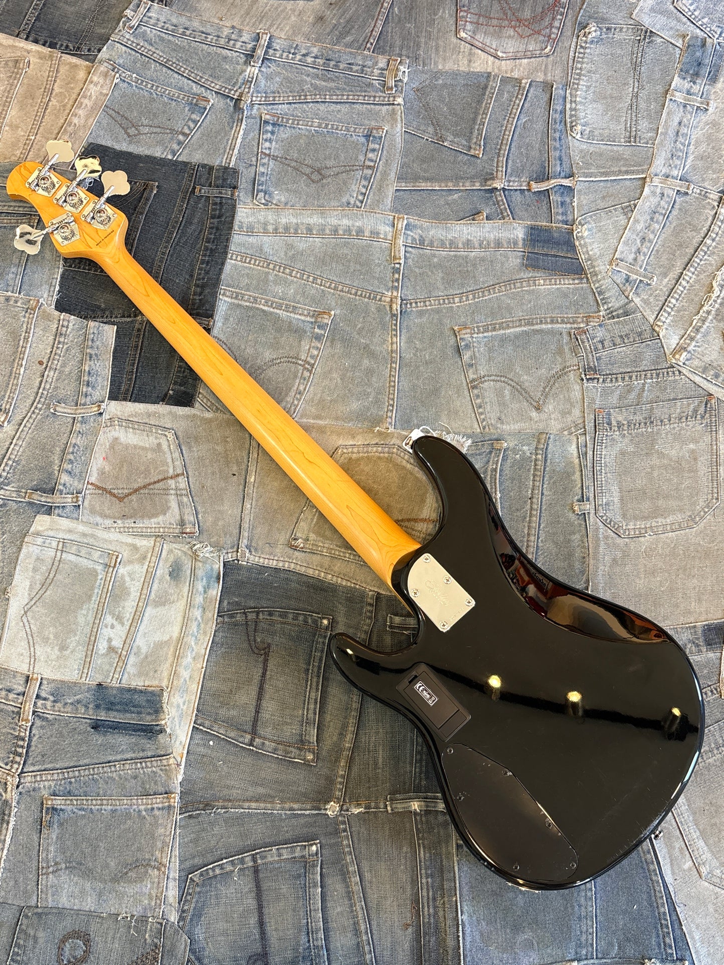 USED Sub Series Ernie Ball Bass