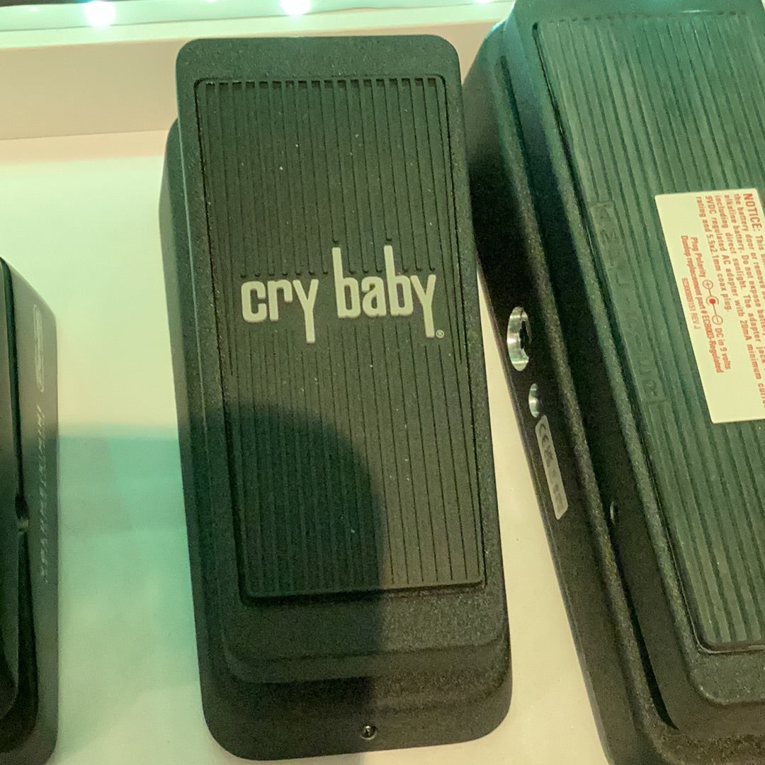 Cry Baby Junior Wah