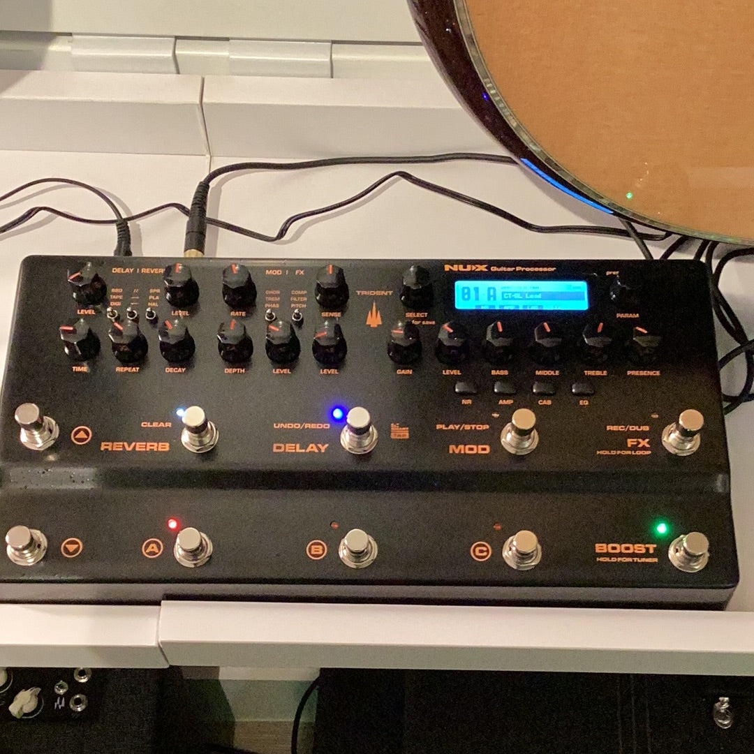 NUX Trident Guitar Processor