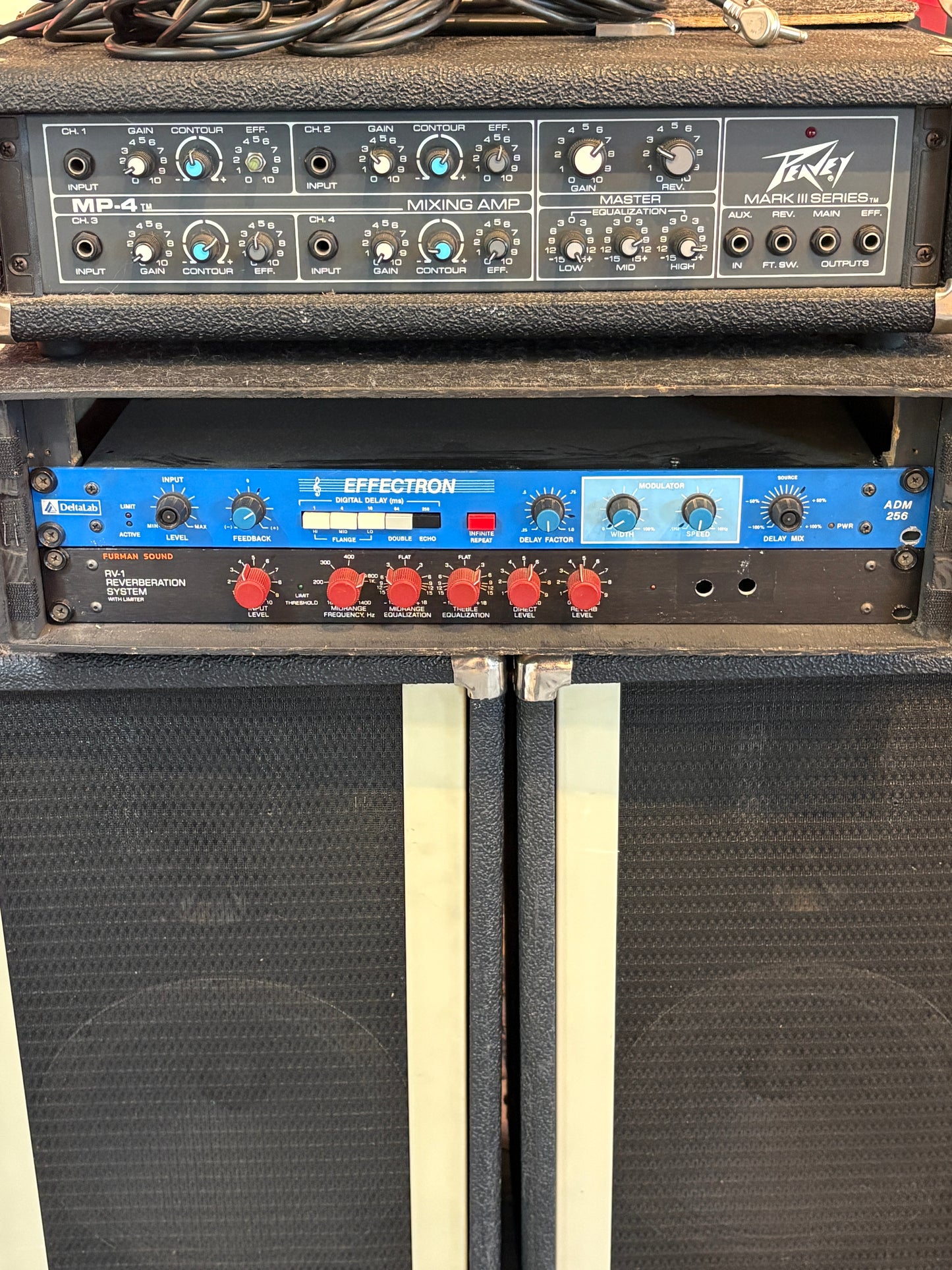 USED Peavey Mark III Series Mixing Amp MP-4