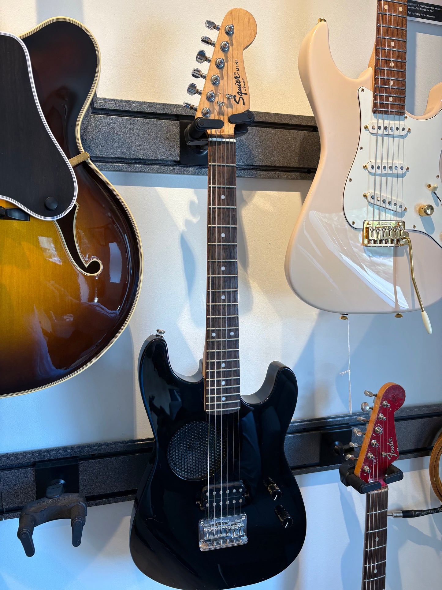 Squier Mini w Speaker