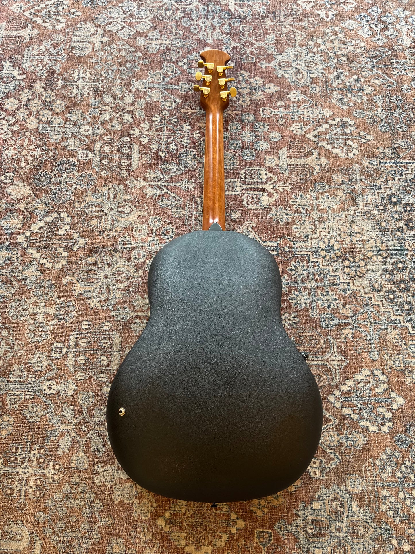 USED Ovation 1517D Acoustic