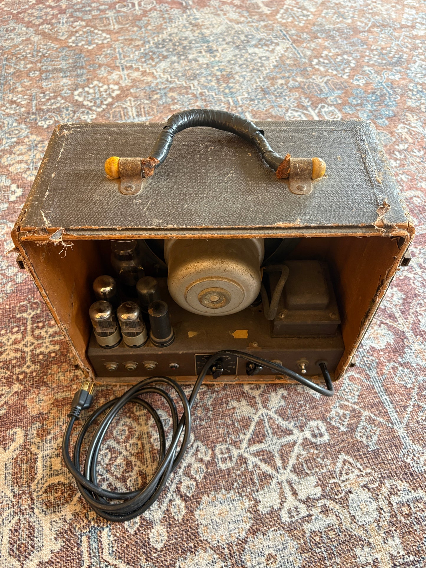 USED Gibson EH-100 Amp