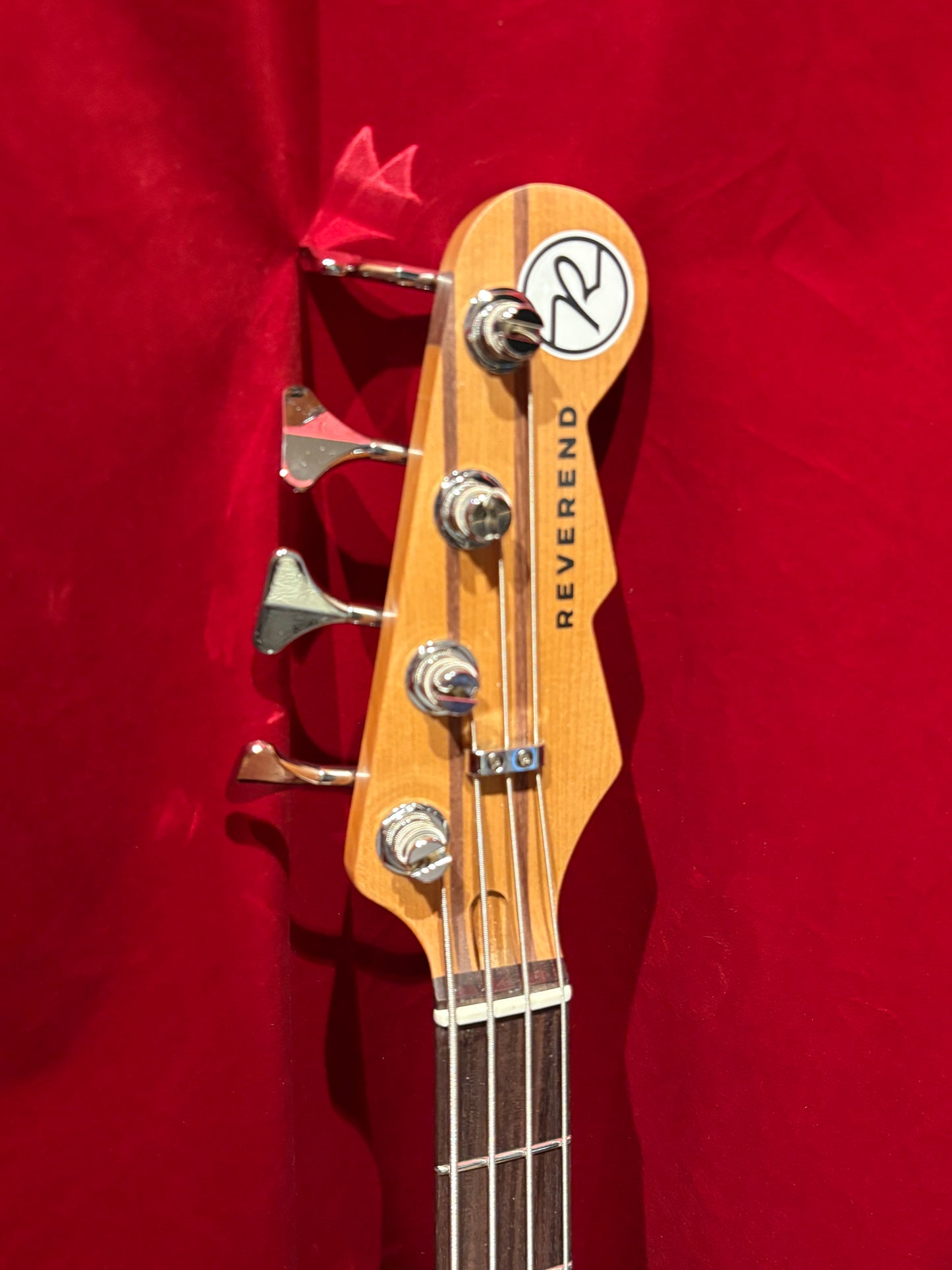 Reverend Decision SandStone