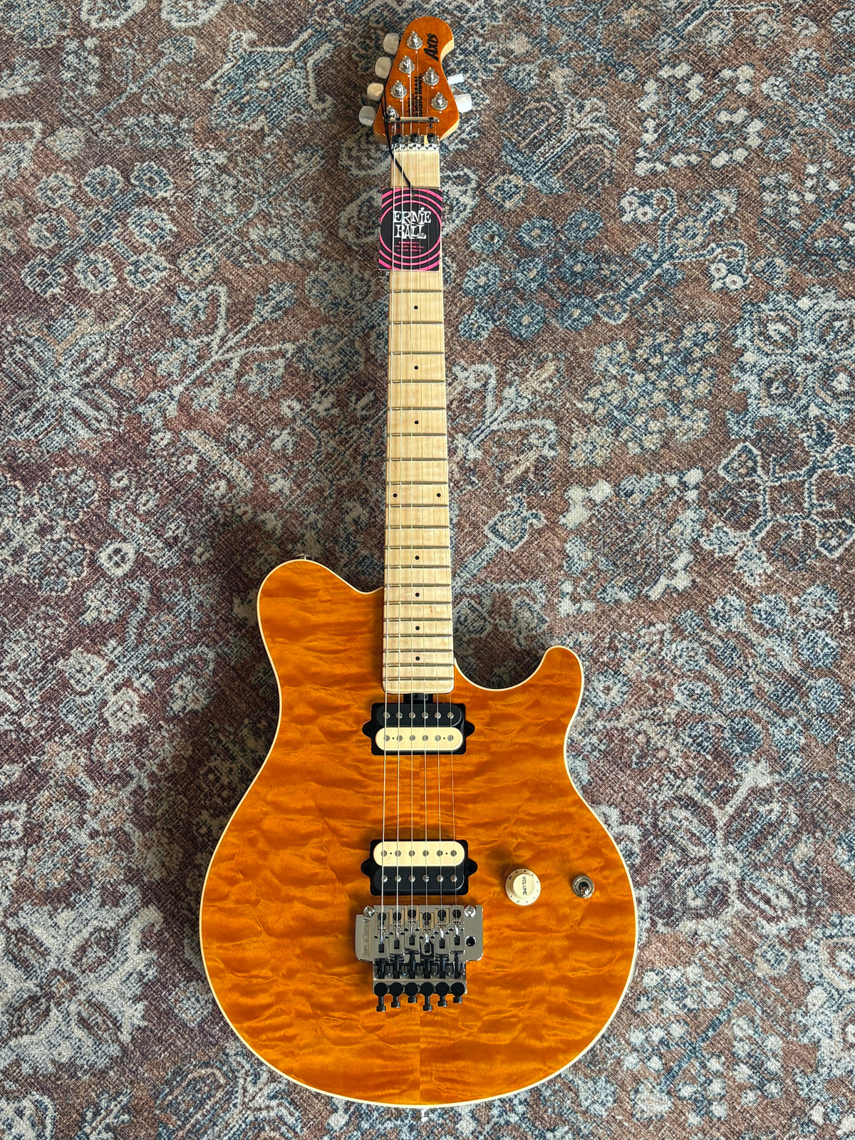 Ernie Ball Axis Premium One