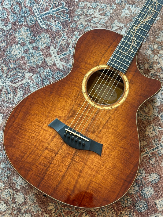 USED Taylor 2011 LTD KOA 12 Fret Grand Concert (GC-LTD)