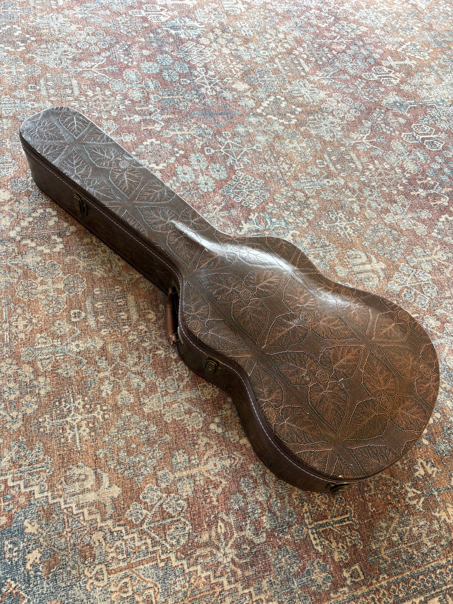 USED Tony Karol Acoustic OOO