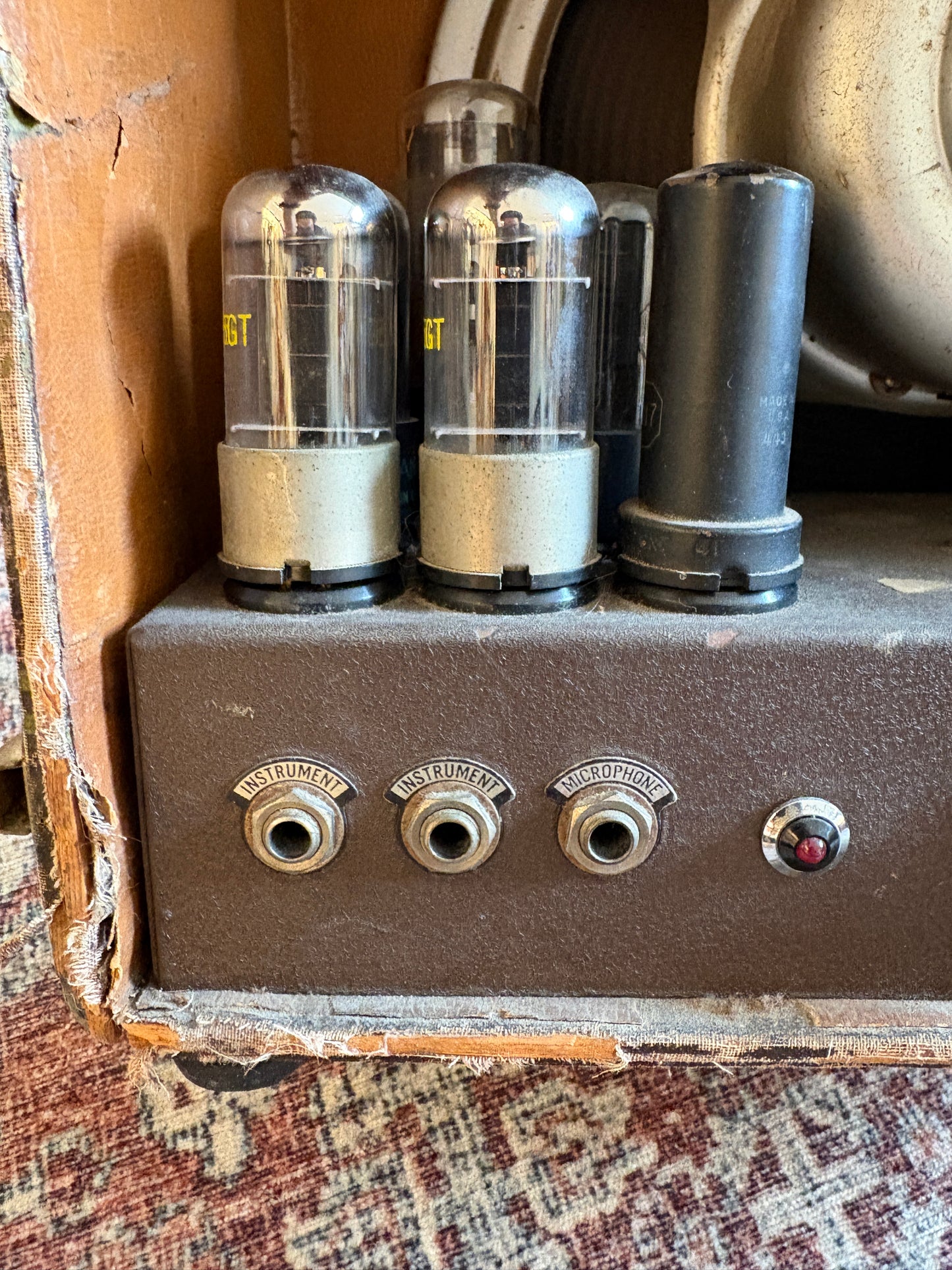 USED Gibson EH-100 Amp