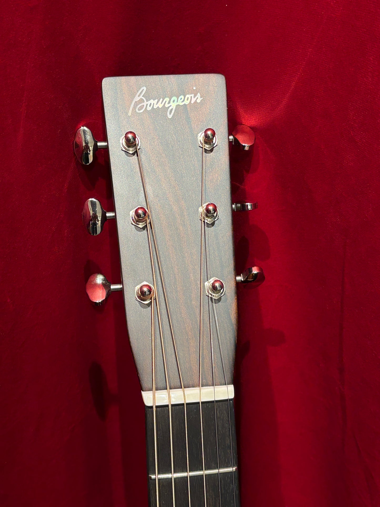 Eastman Bourgeois Touchstone Series OMV/TS
