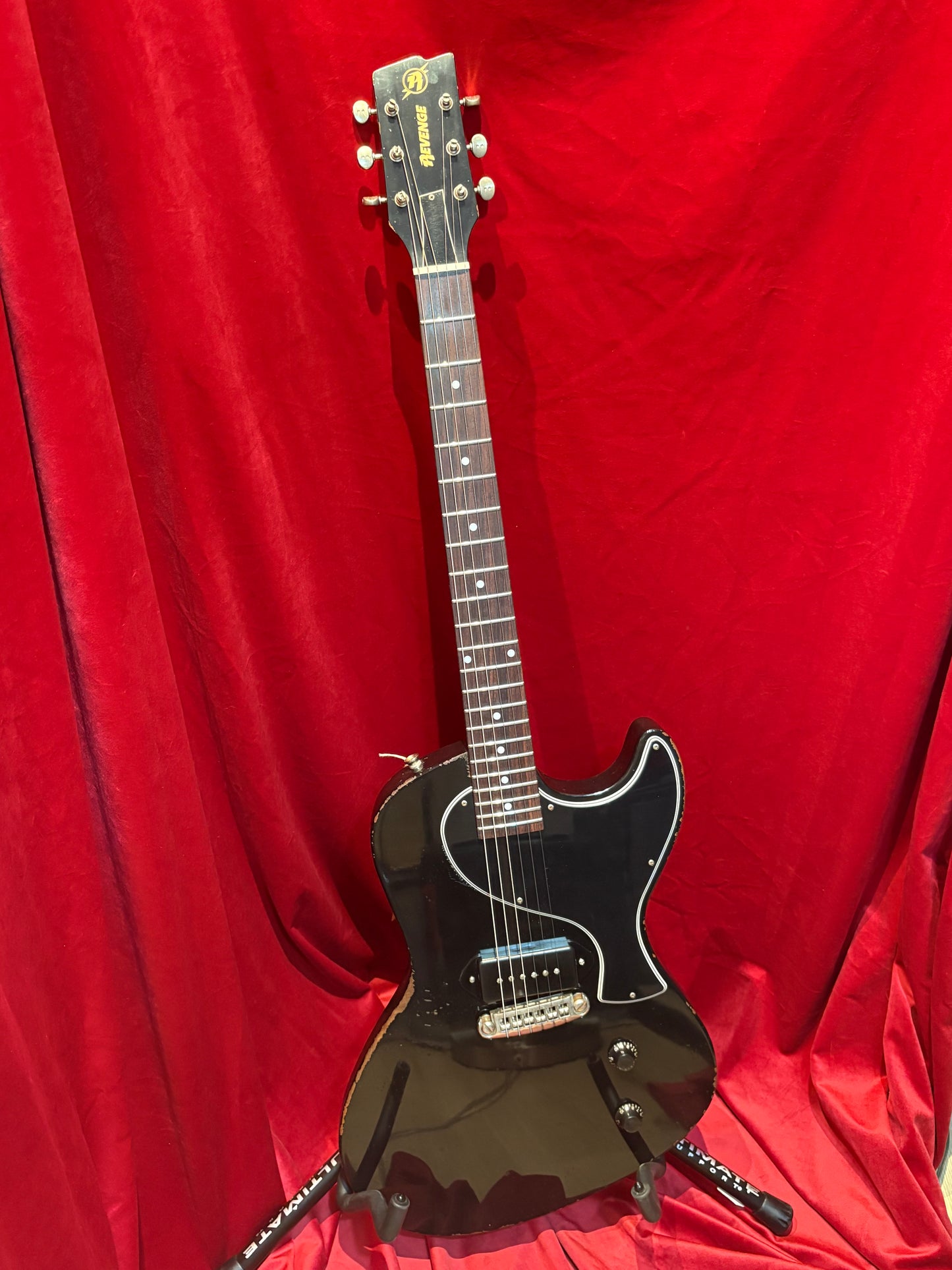 Rock N Roll Relics Revenge Jr