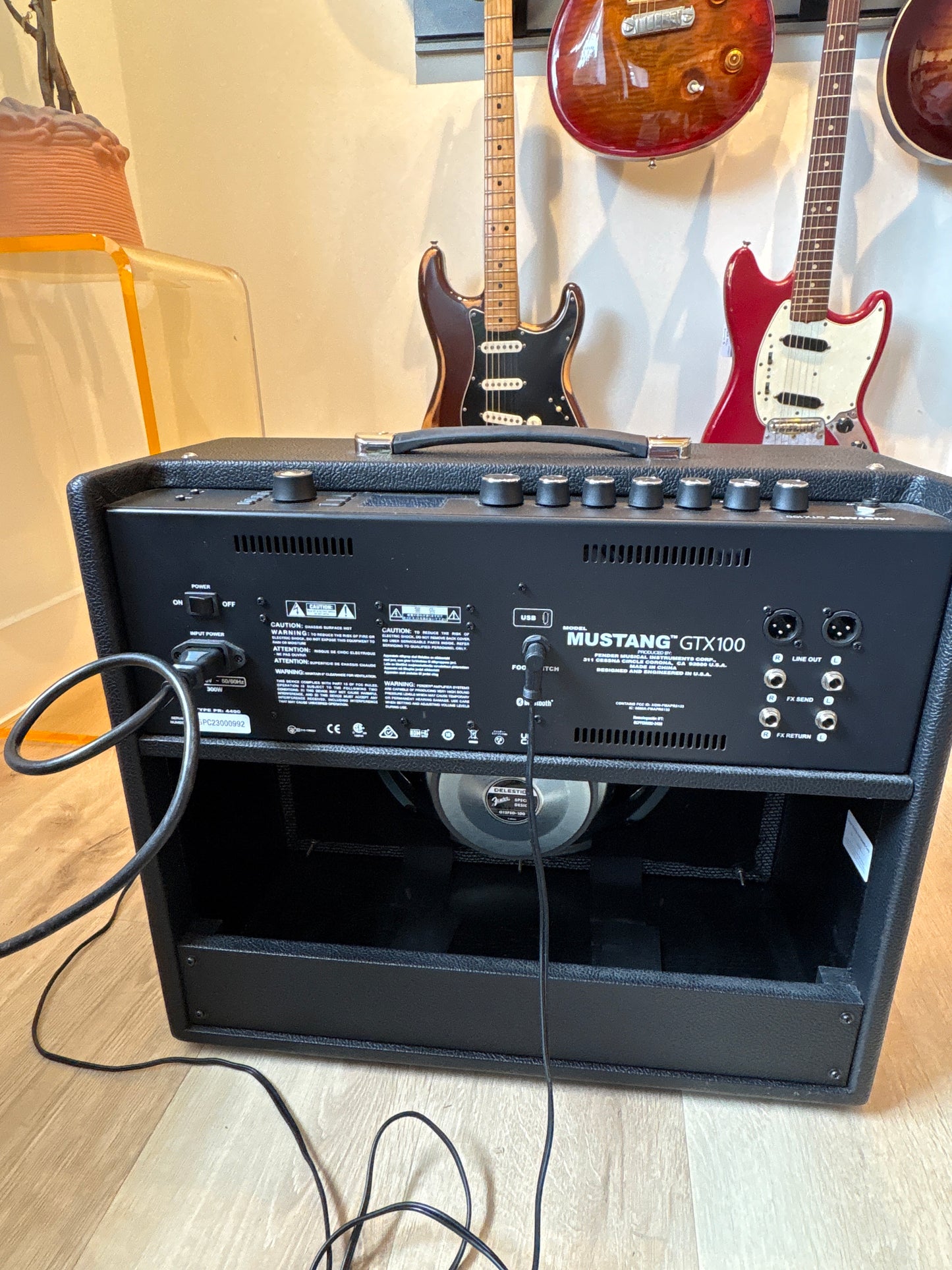 USED Fender MUSTANG GTX-100 Combo