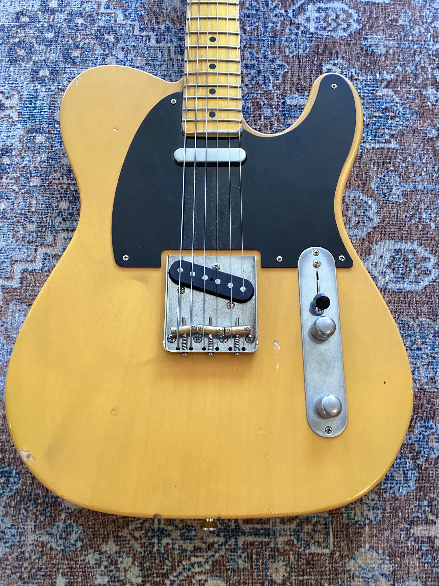USED Nash T-52 Butterscotch