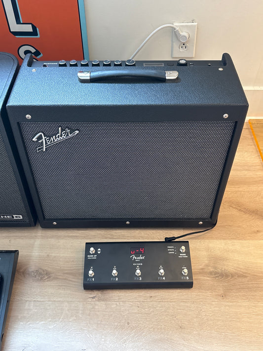 USED Fender MUSTANG GTX-100 Combo