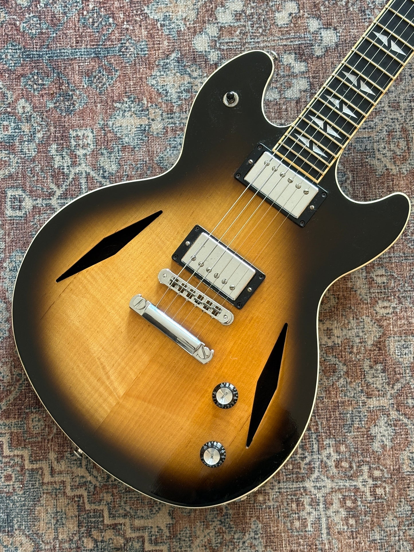 USED Gibson Vegas