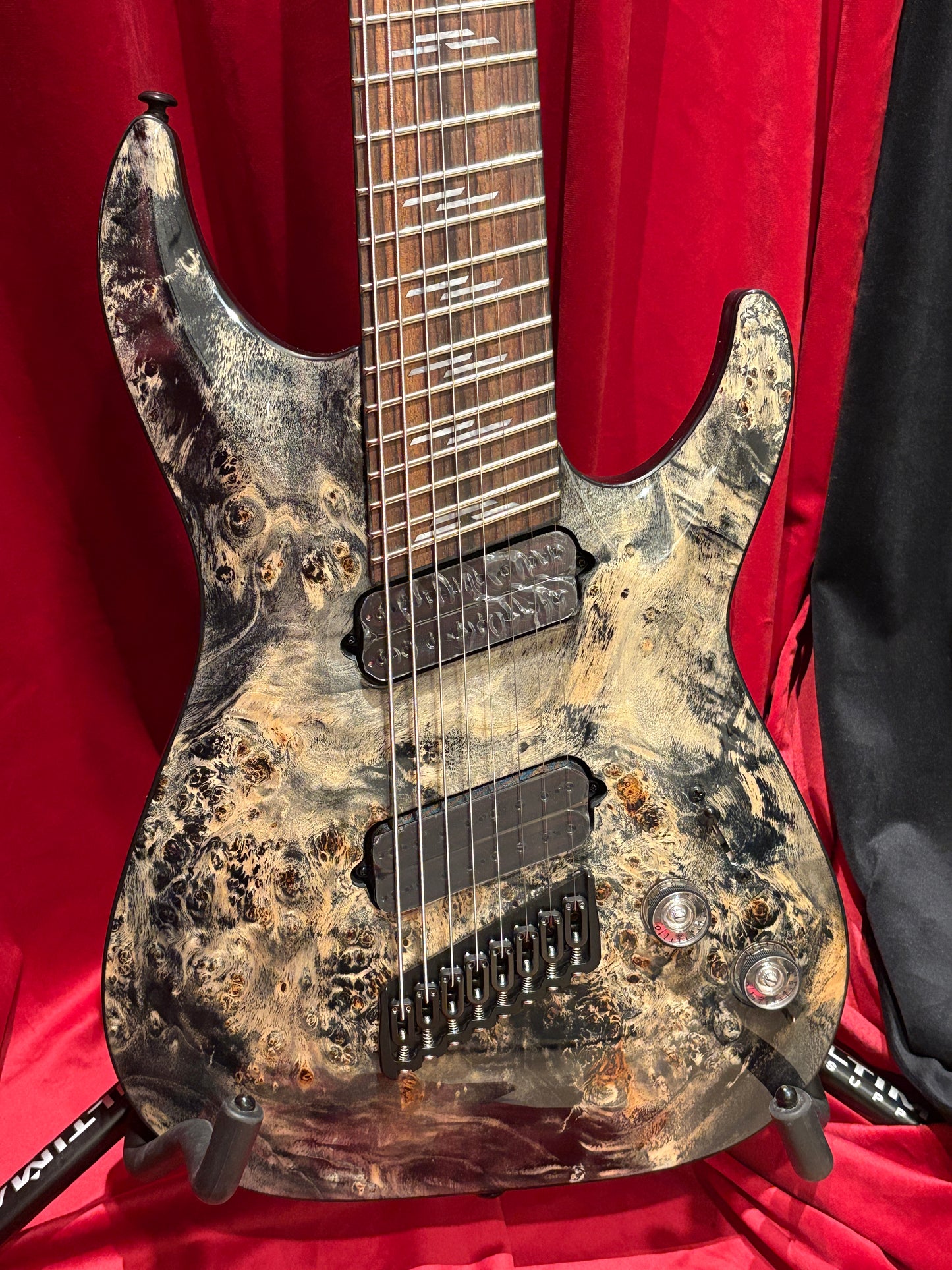 Schecter Omen Elite-8 Multiscale