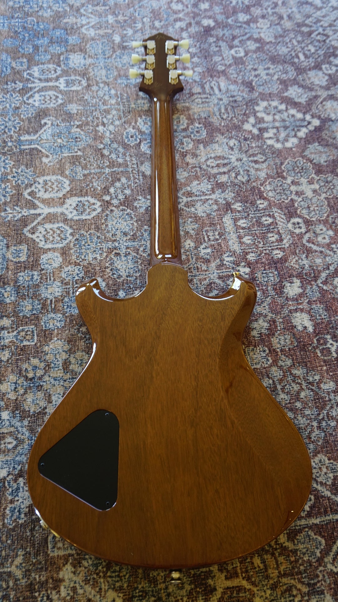 Knaggs Influence Keya Amber Tobacco Burst