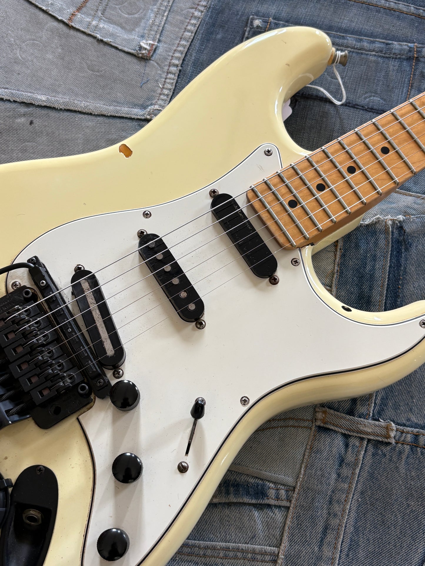 USED Partscaster W MIDI pickup Floyd Rose