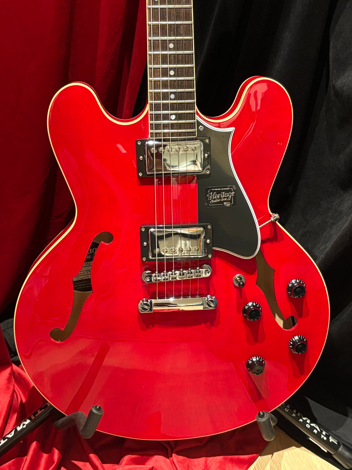 Heritage H-535 Translucent Cherry