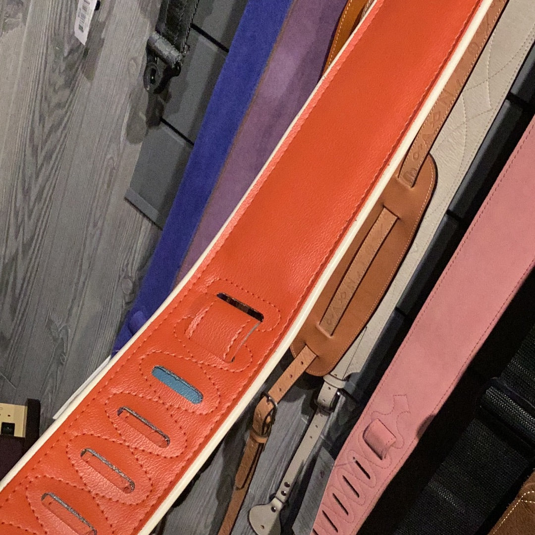 Levy's M26VCP-ORG/Blue strap