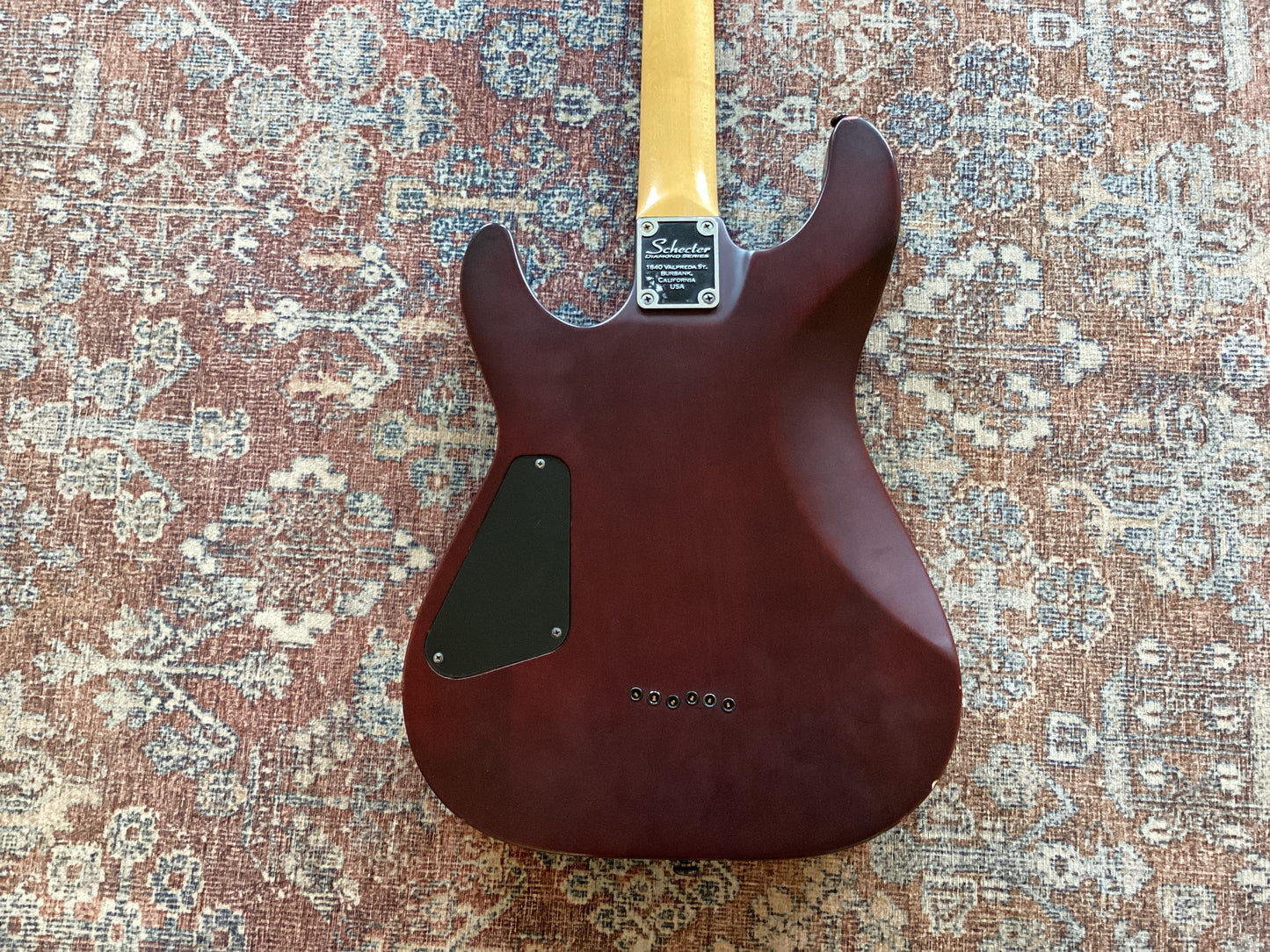 USED Schecter Diamond Series Omen 6