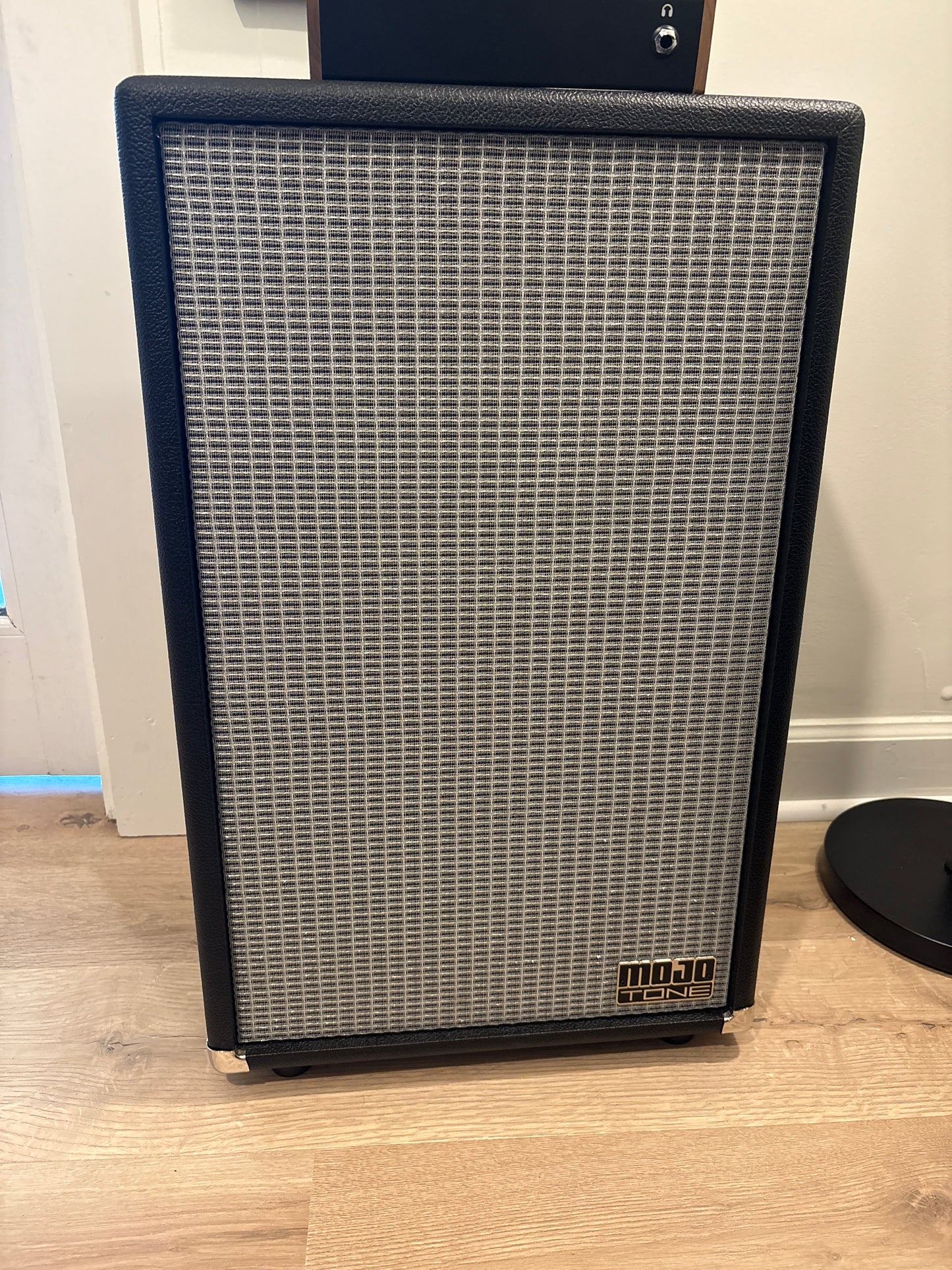 USED 2x10 Vertical Cabinet