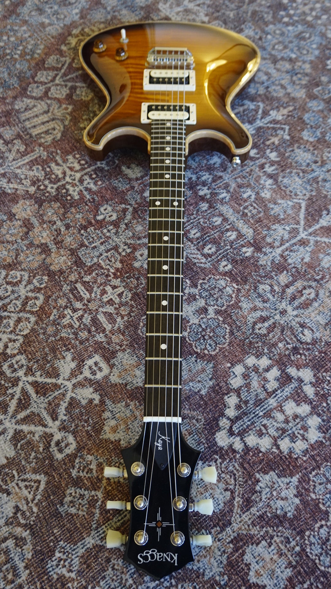 Knaggs Influence Keya Amber Tobacco Burst