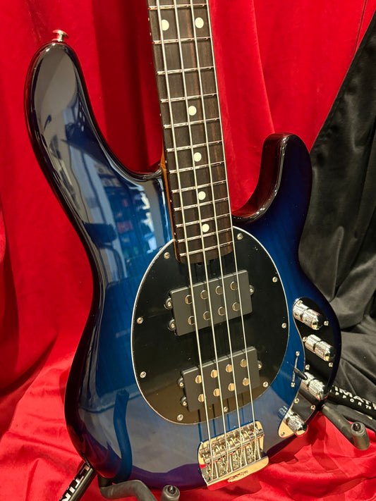 Ernie Ball Stingray Special HH Pacific Blue