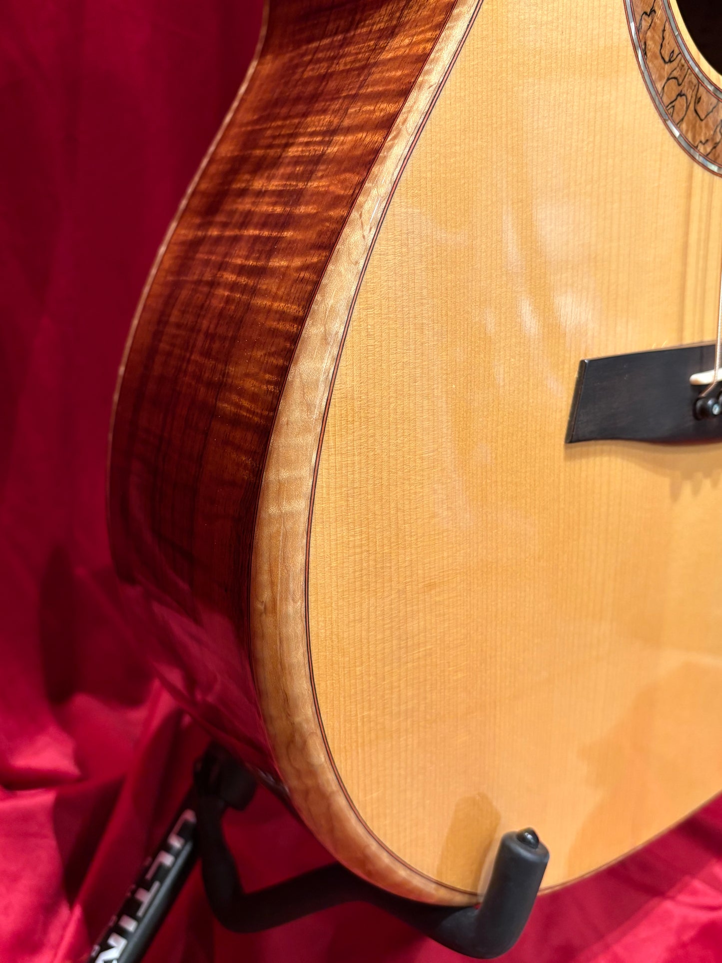 USED Tony Karol Acoustic OOO