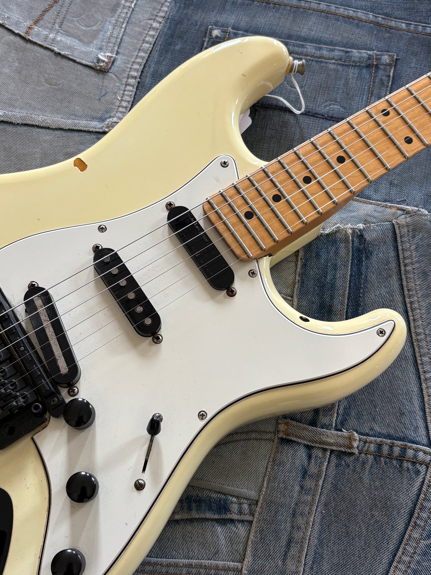 USED Partscaster W MIDI pickup Floyd Rose