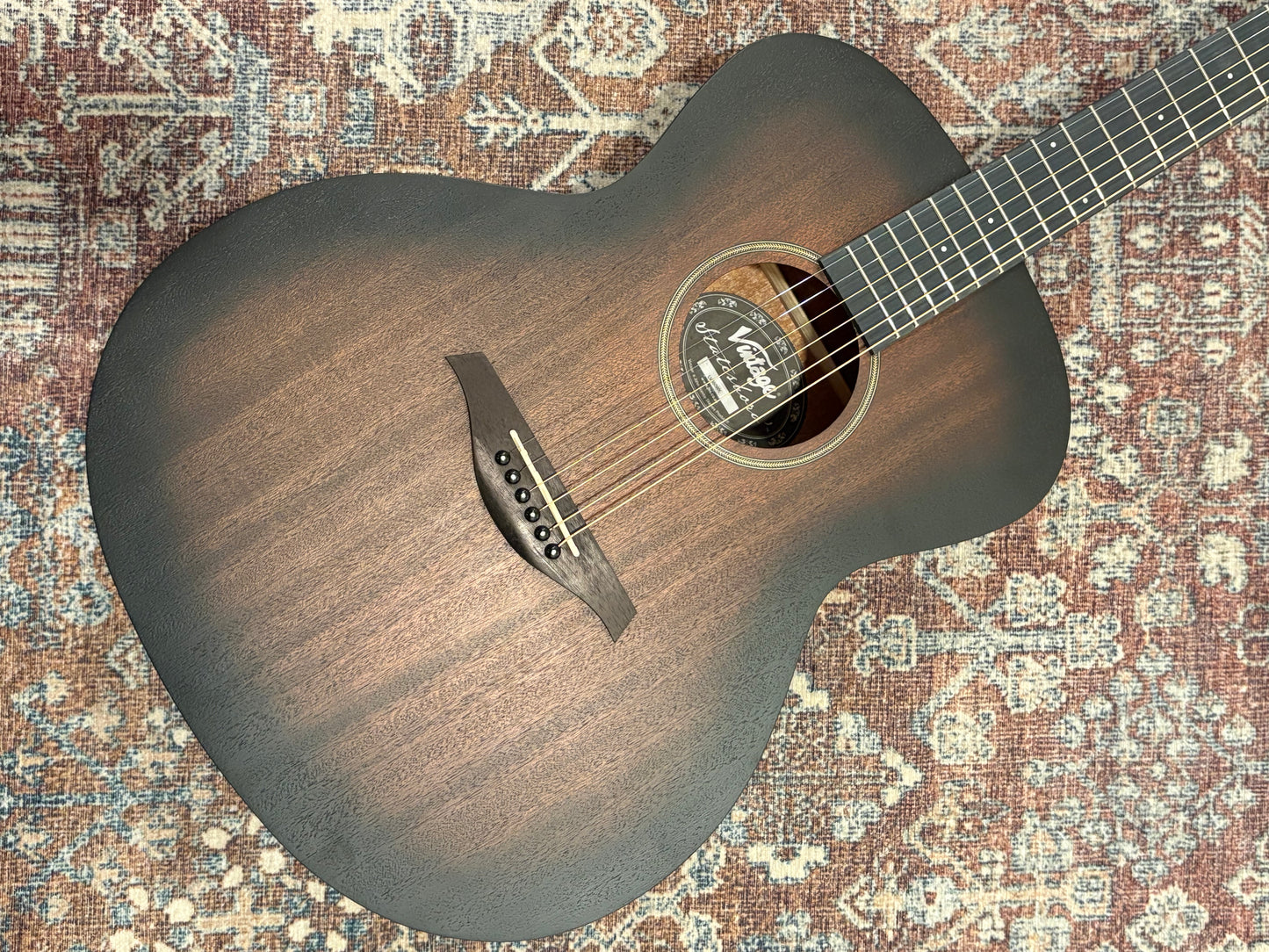 Vintage LV660WK LH Concert Acoustic