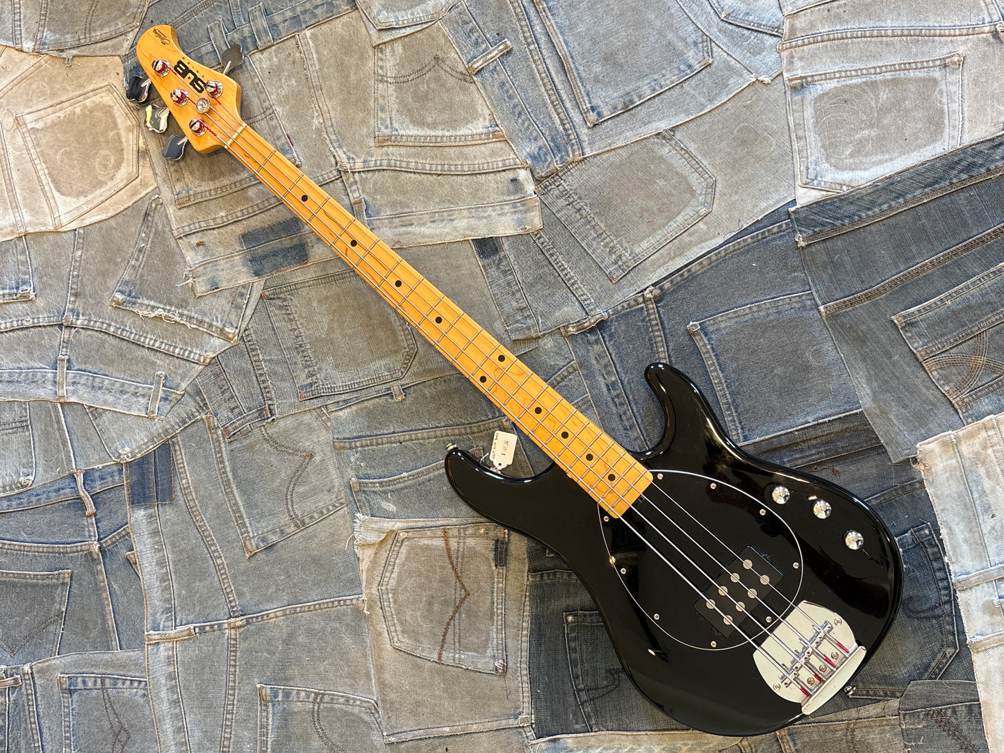 USED Sub Series Ernie Ball Bass