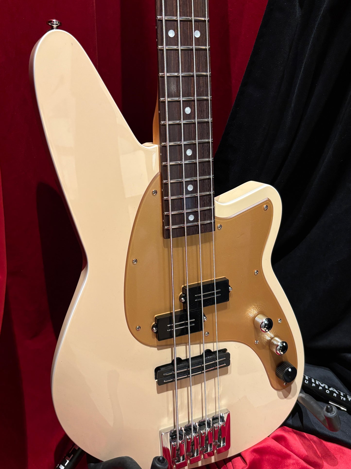 Reverend Decision SandStone