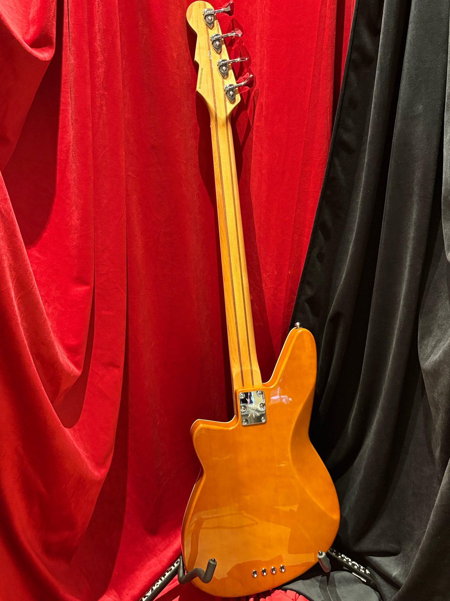 Reverend Mercalli Black Sparkle