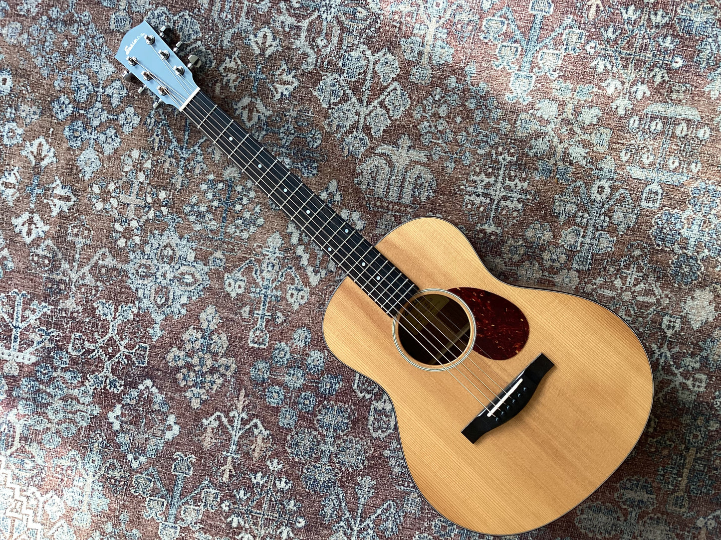 Eastman ACTG2E-DLX Travel Guitar
