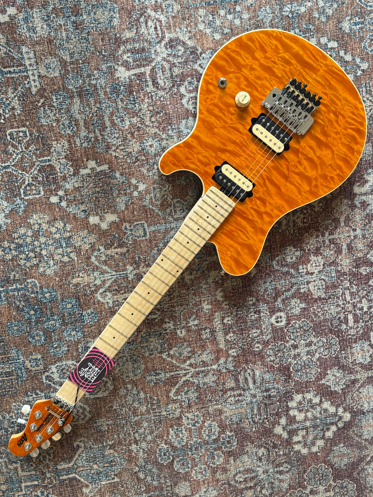Ernie Ball Axis Premium One