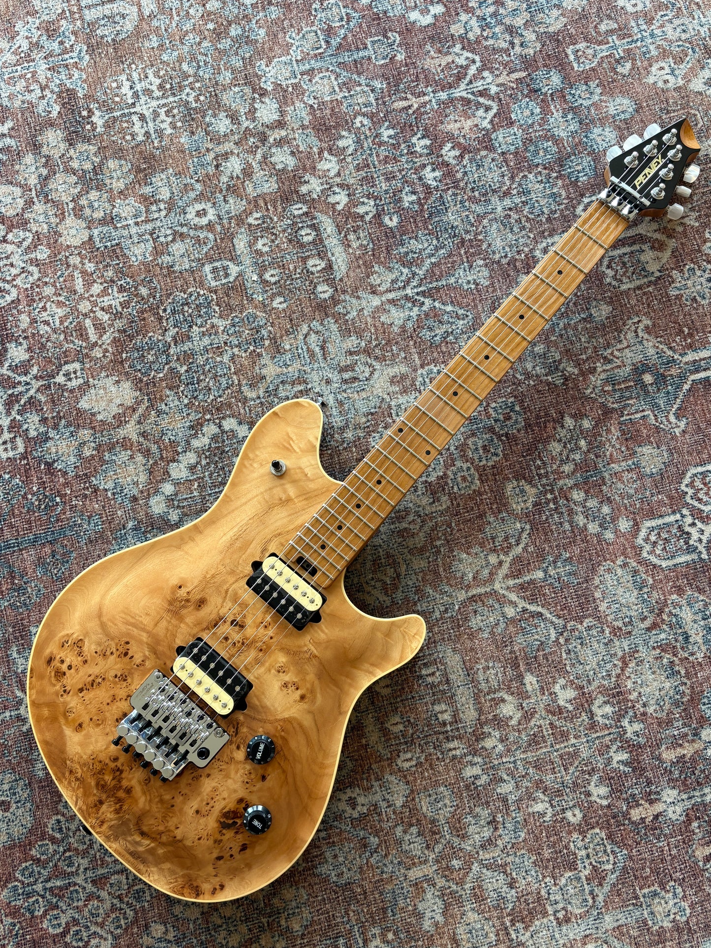 USED Peavey HP2 Poplar Burl