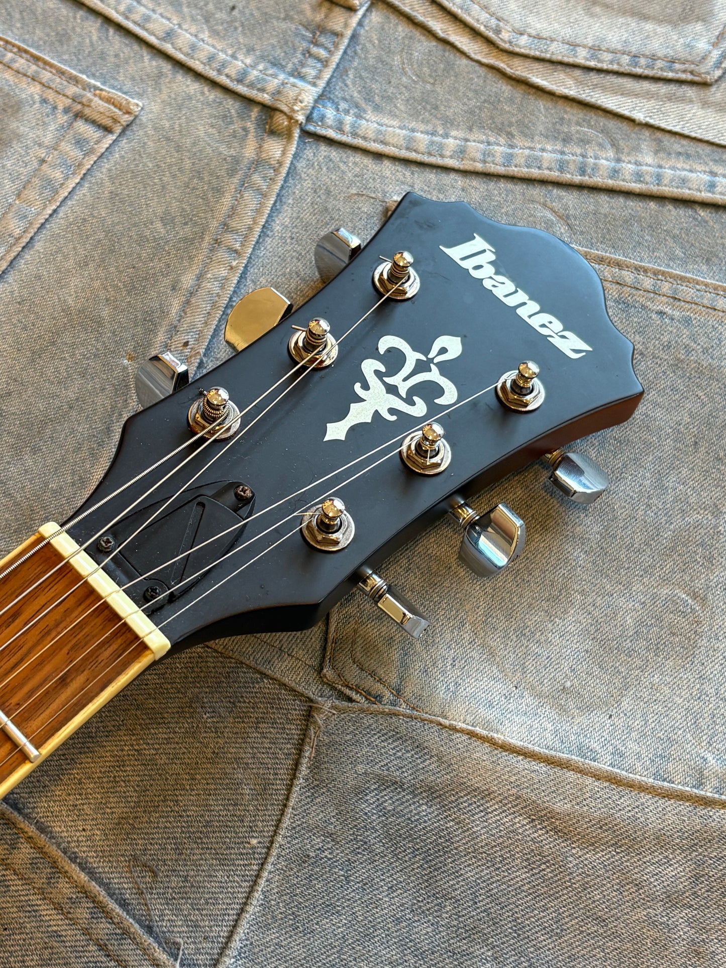 USED Ibanez Artcore Hollowbody*