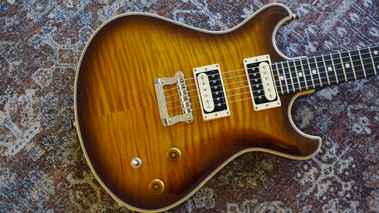 Knaggs Influence Keya Amber Tobacco Burst