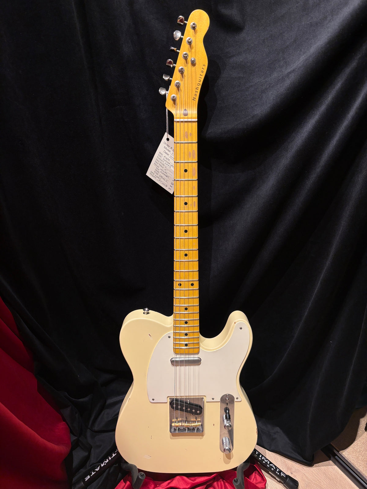 Nash T-57 Vintage White
