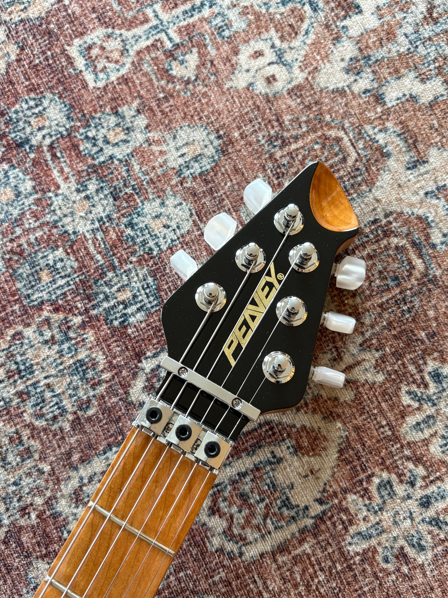 USED Peavey HP2 Poplar Burl