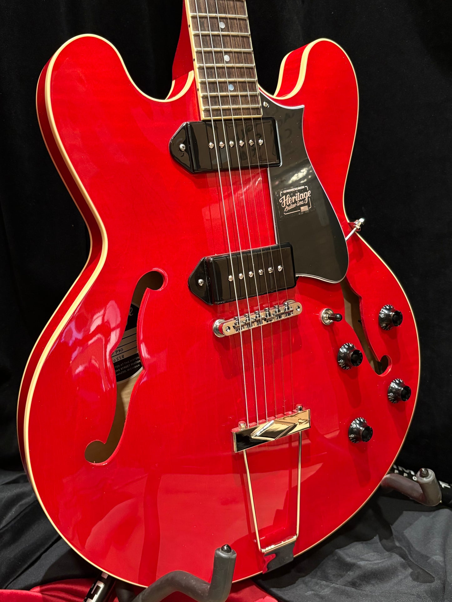Heritage H-530 Cherry