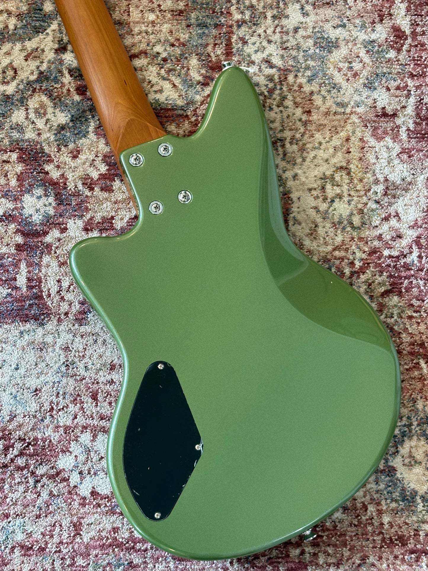 Ashdown Roasted Capri Onyx Green