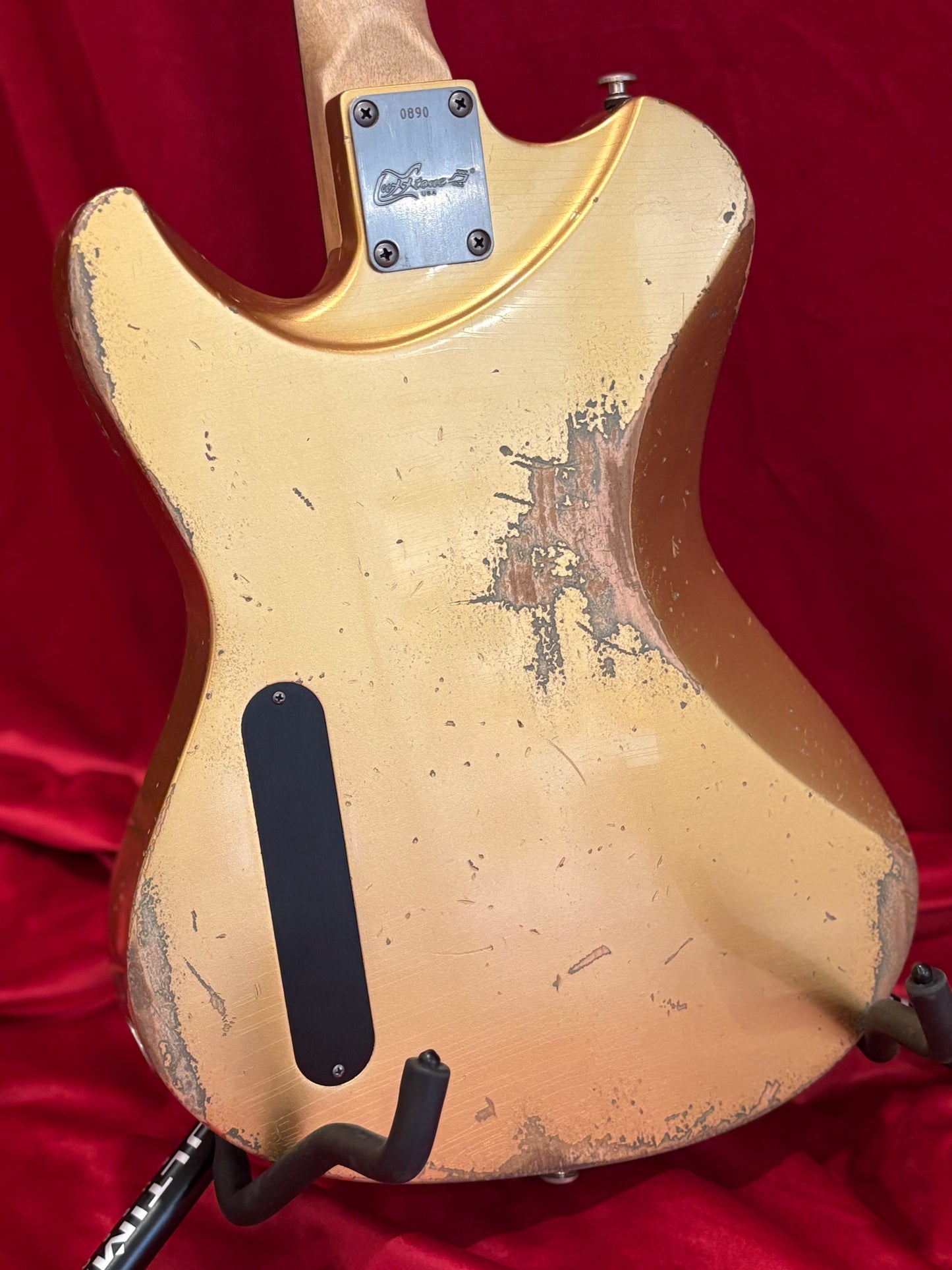 Luxxtone Calavera Gold Top #890