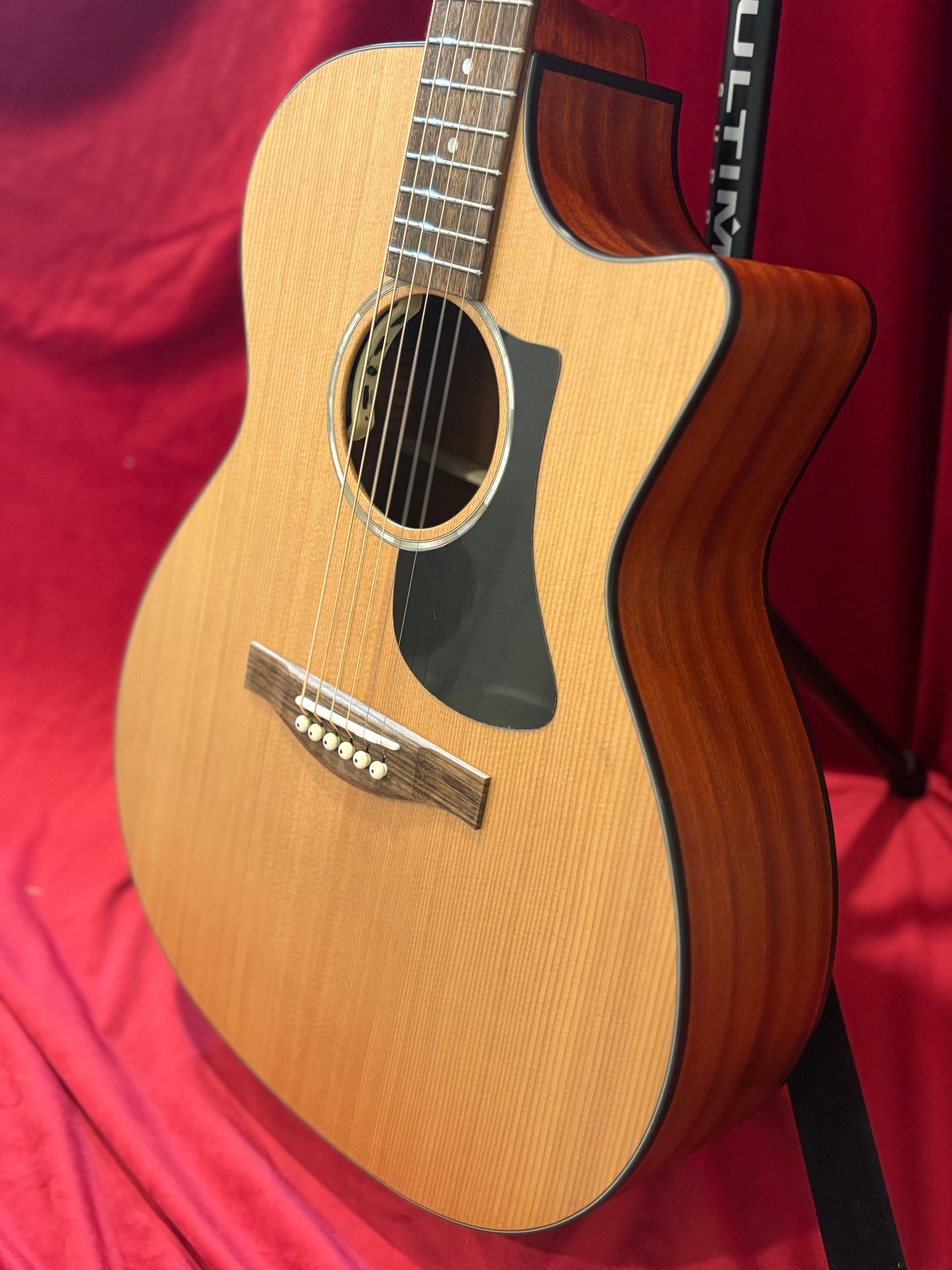 Eastman PCH1-GACE Acoustic Guitar