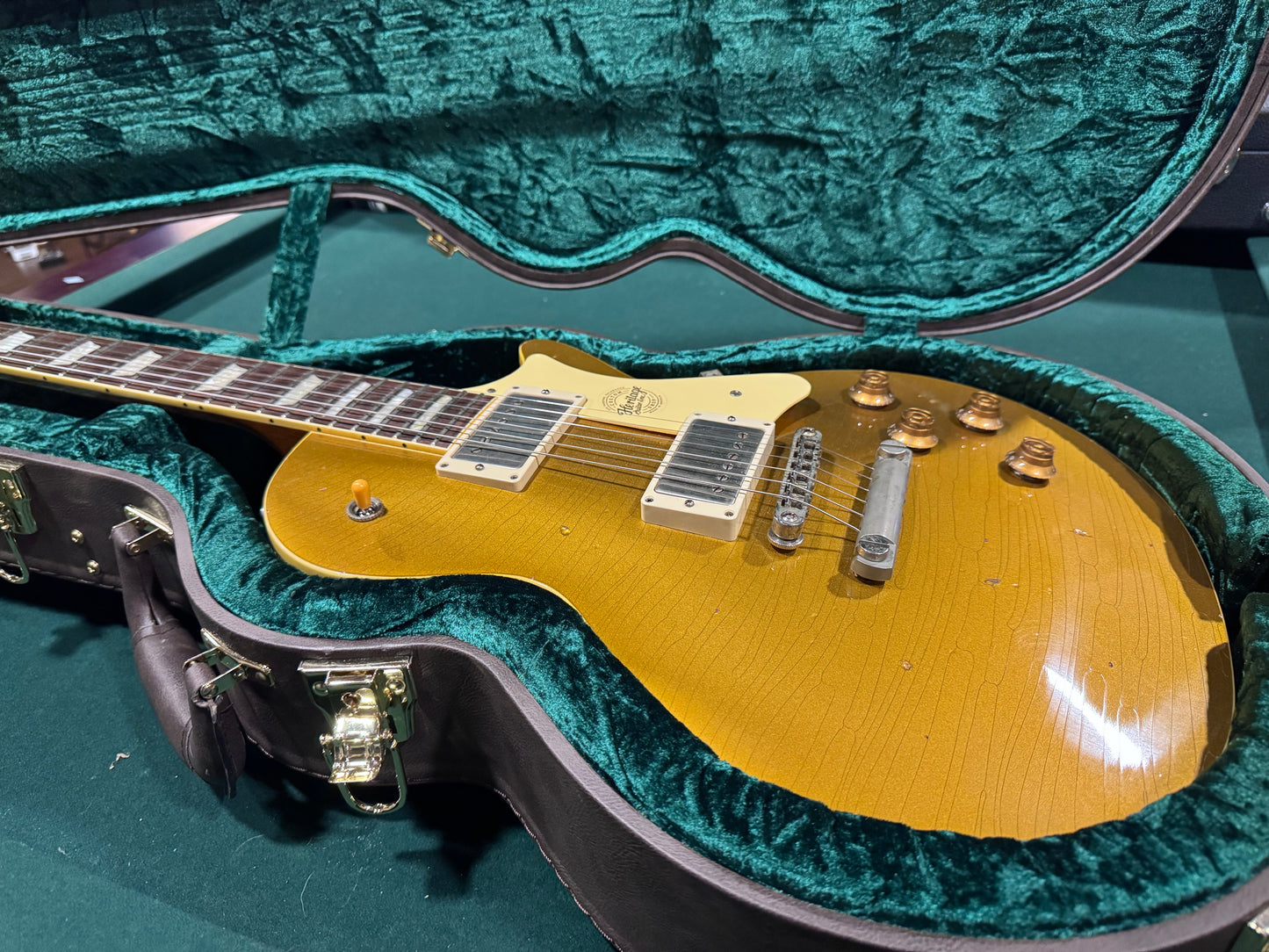 USED Heritage CC H150 Aged Goldtop Electric Guitar