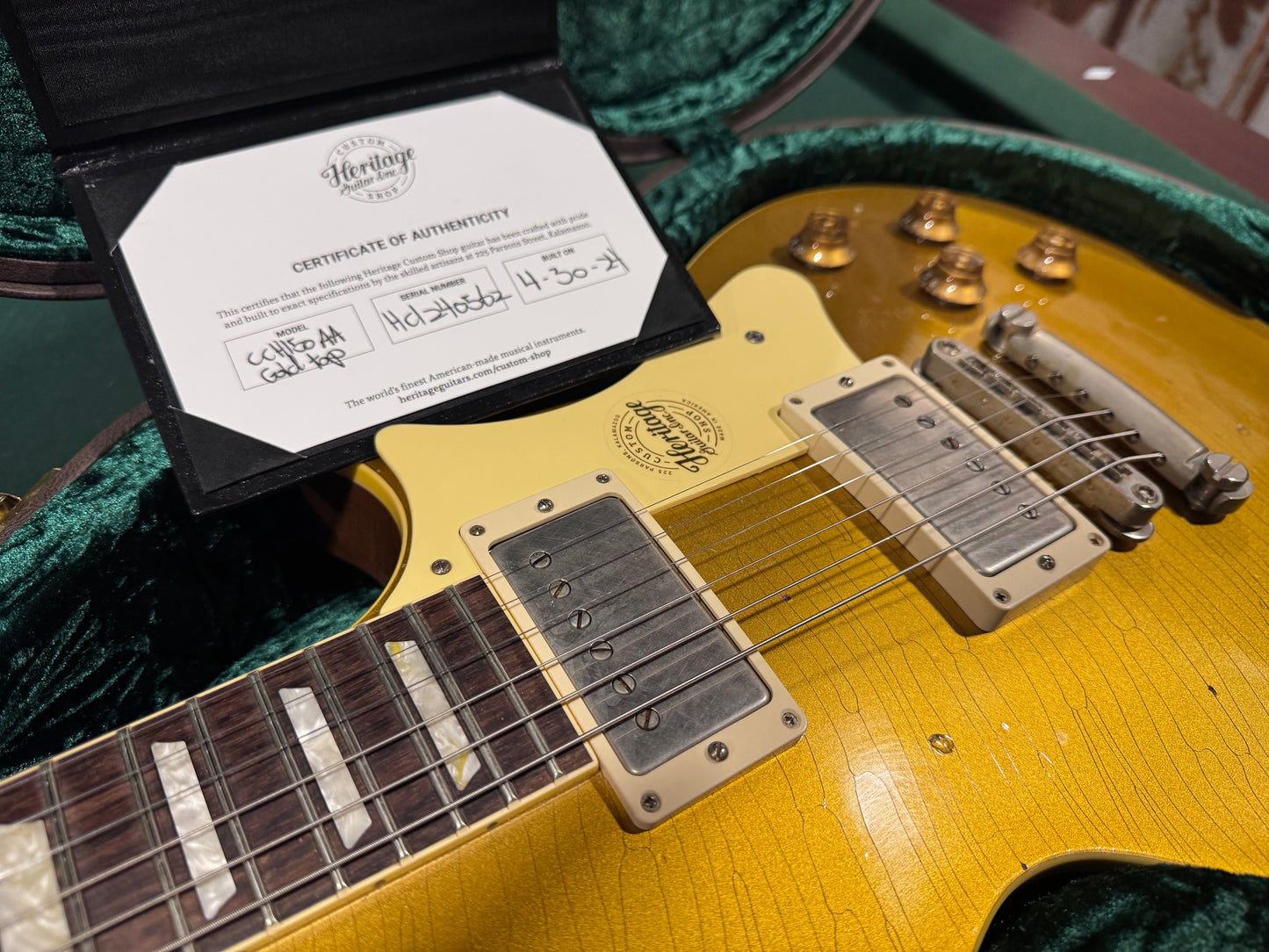 USED Heritage CC H150 Aged Goldtop Electric Guitar