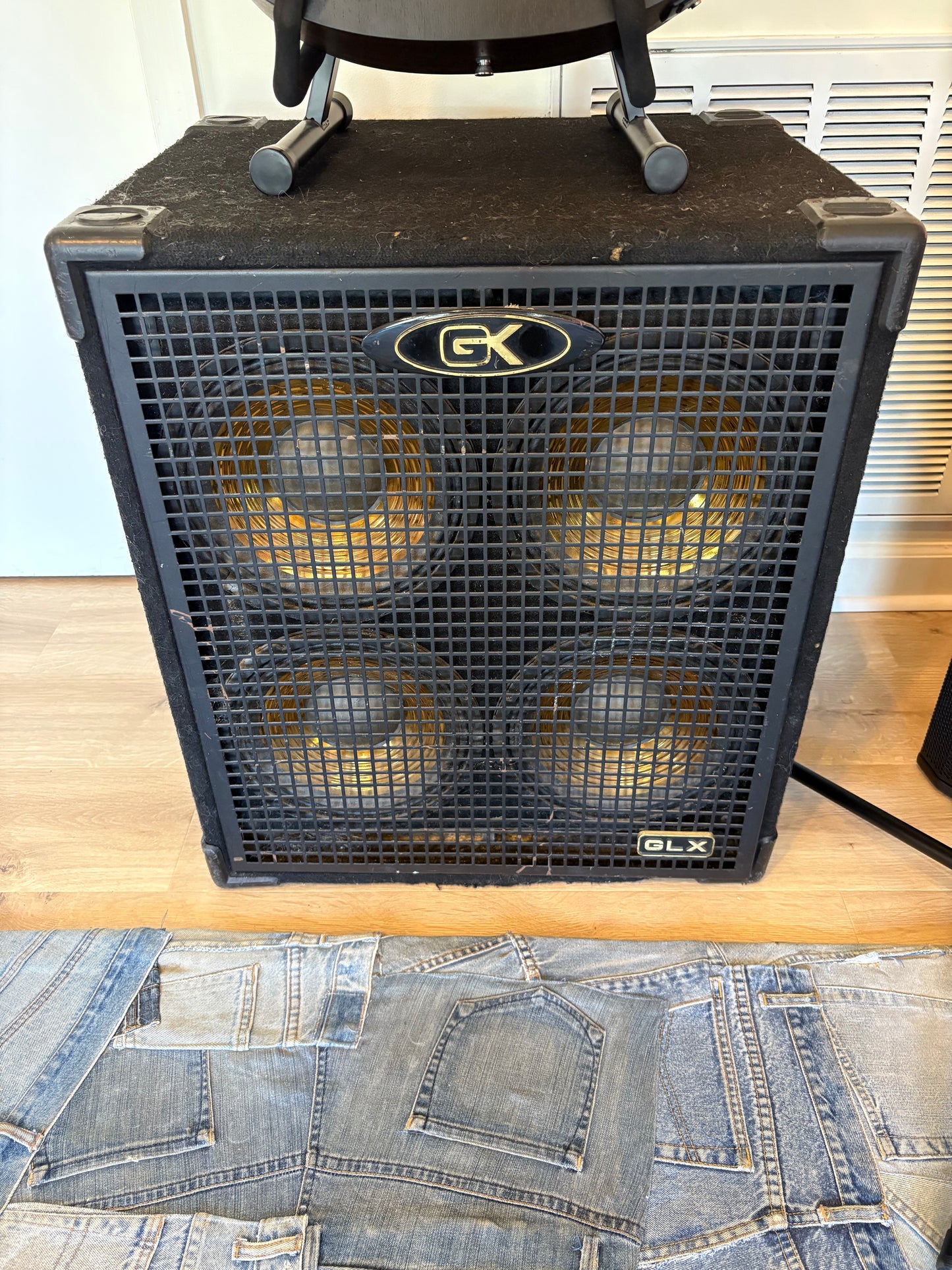 USED GK 4x10 Bass Cab*