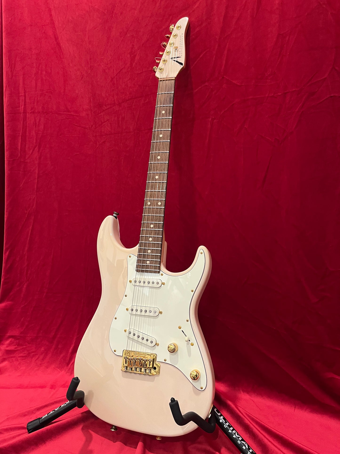 USED Anderson Classic White*