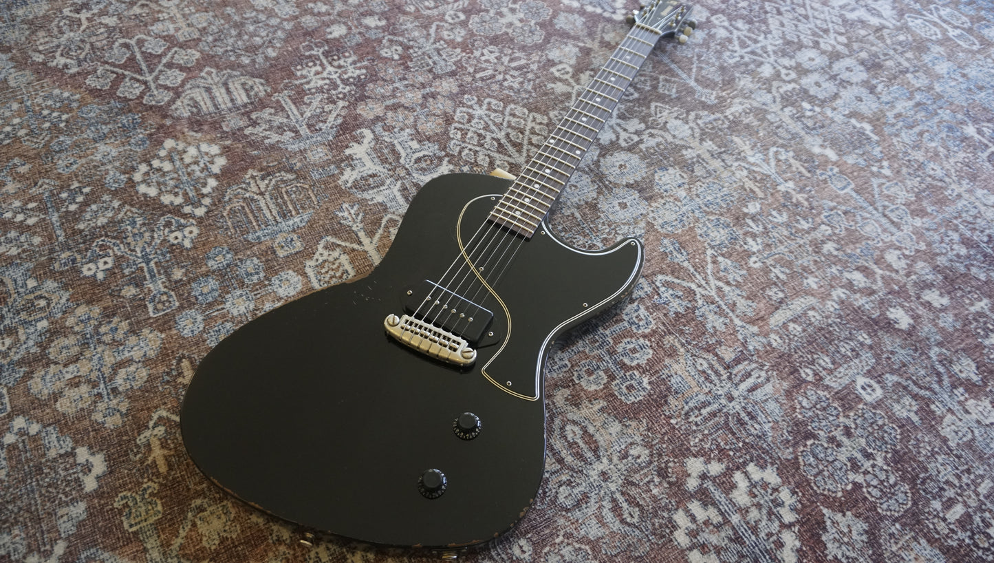 Rock N Roll Relics Revenge Jr